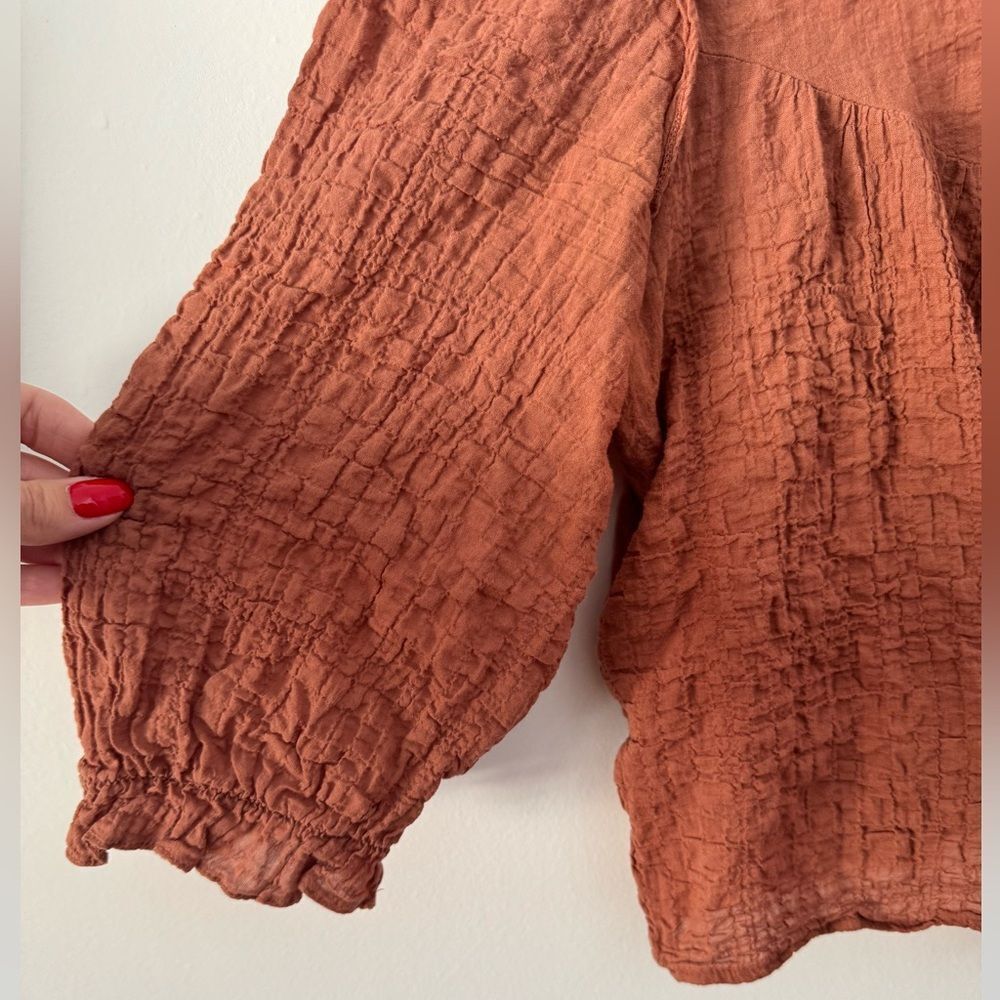 Zara Rust Button-Up Top Small - Picture 7 of 7